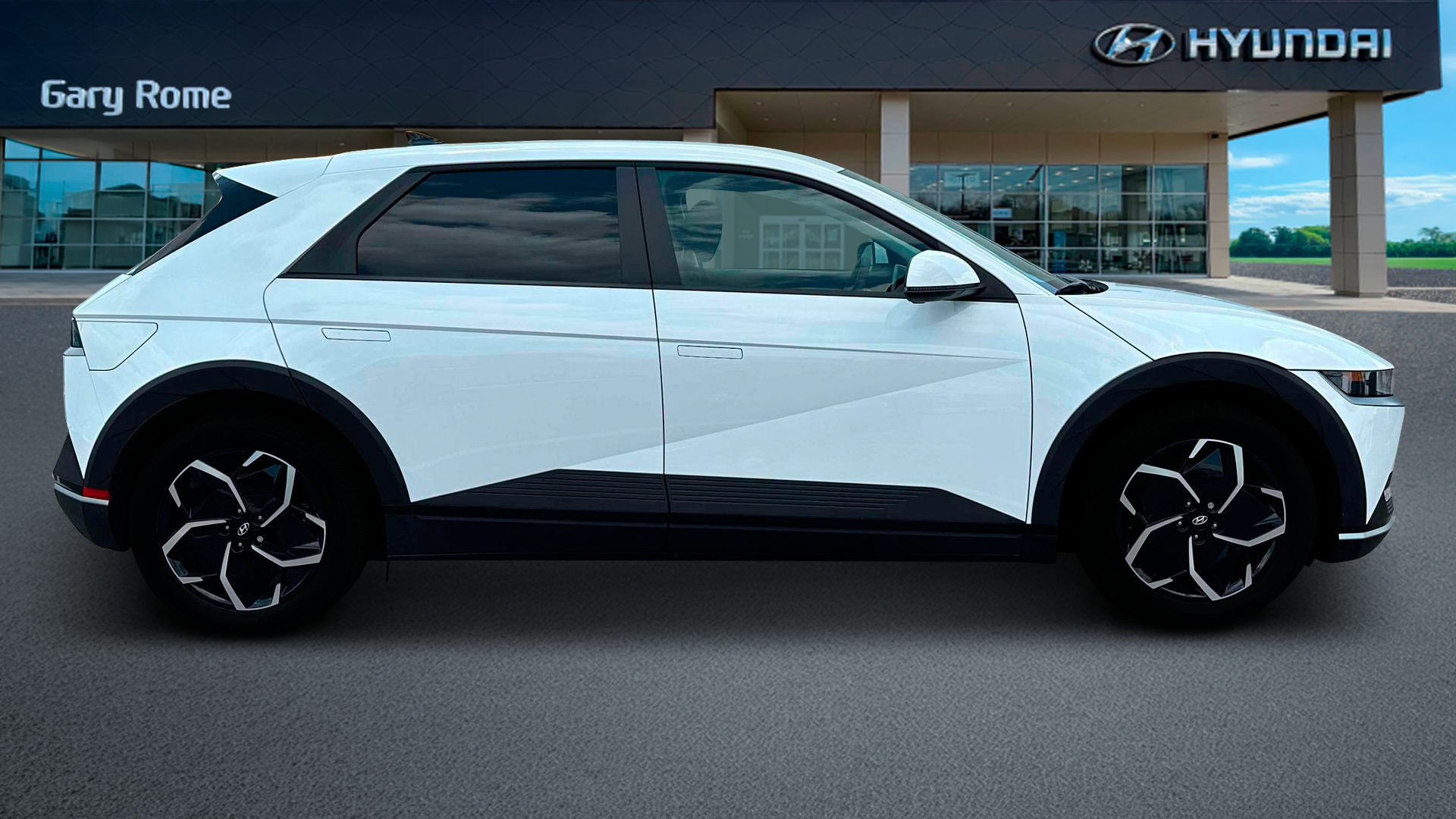 2024 Hyundai IONIQ 5 SEL