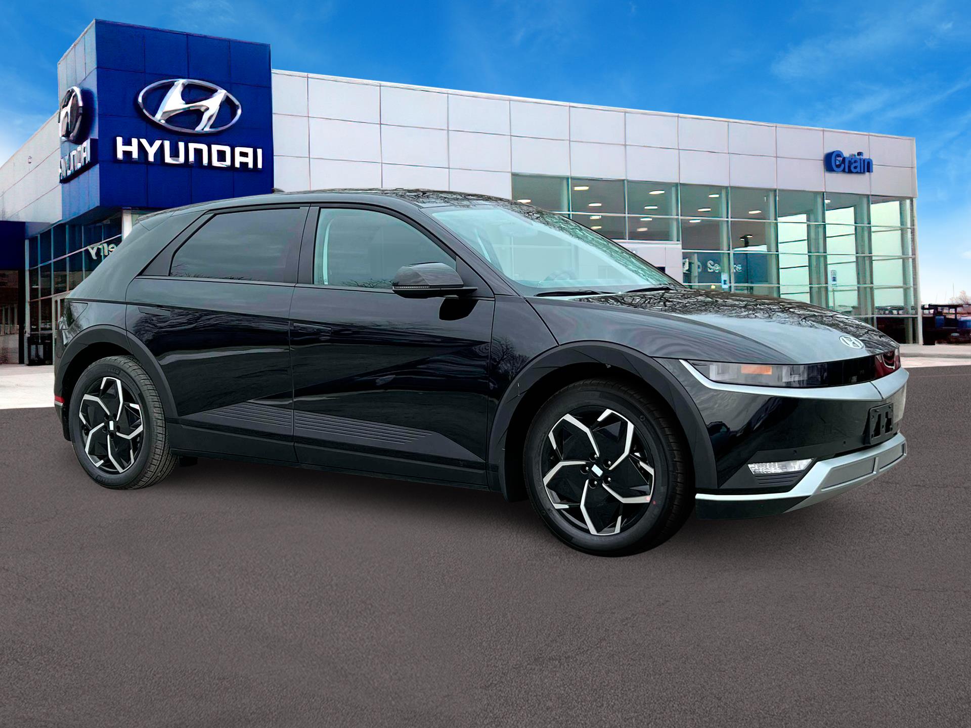 2024 Hyundai Ioniq - $28,714
