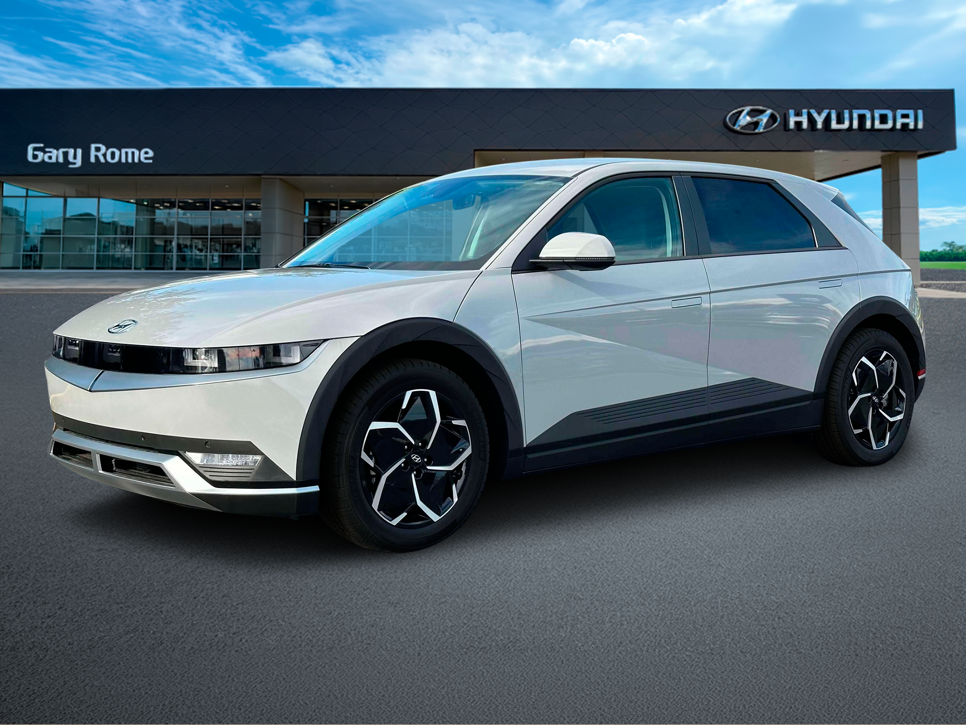 2024 Hyundai IONIQ 5 SEL — photo 1 of 12