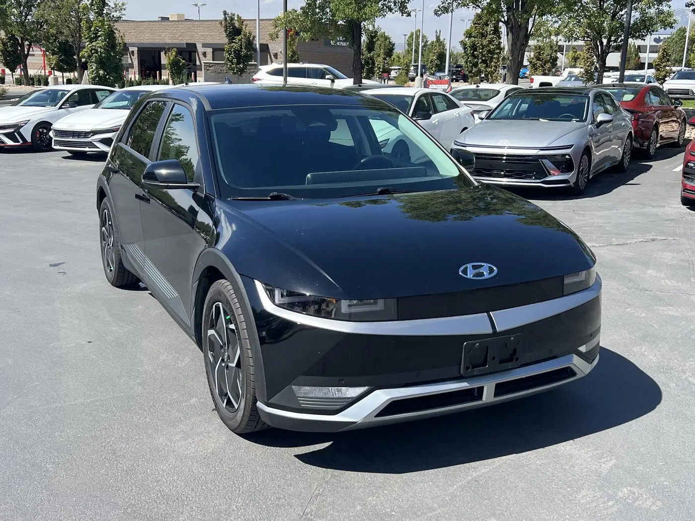 2024 Hyundai Ioniq - $29,149