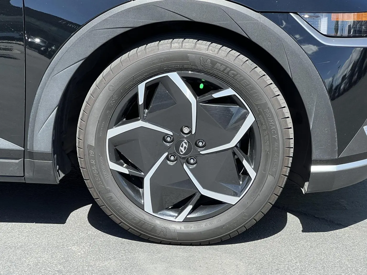 2024 Hyundai Ioniq - $29,149