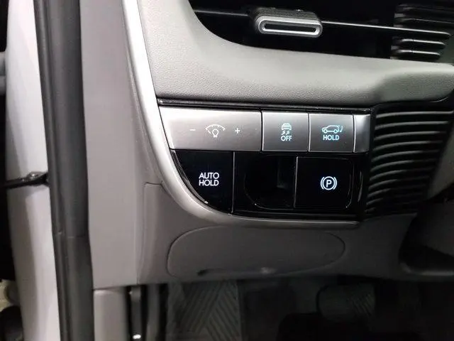 2024 Hyundai Ioniq - $32,431