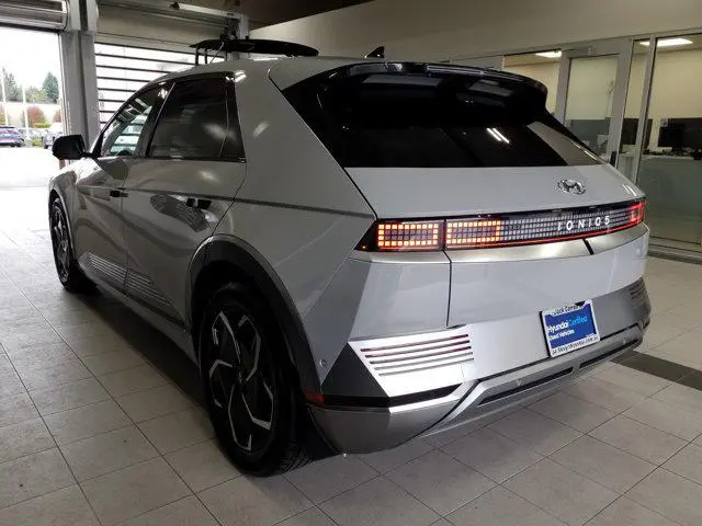 2024 Hyundai Ioniq - $32,431