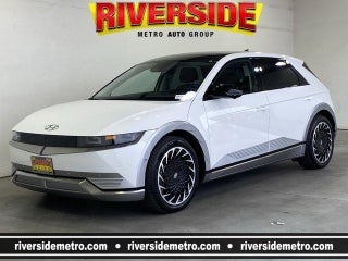 2022 Hyundai IONIQ 5 with Atlas White Exterior