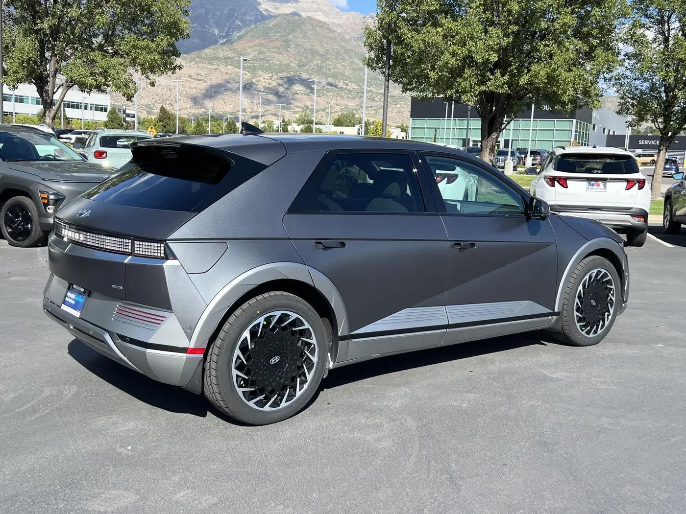 2023 Hyundai Ioniq - $34,139