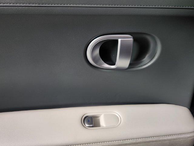2023 Hyundai Ioniq - $32,809