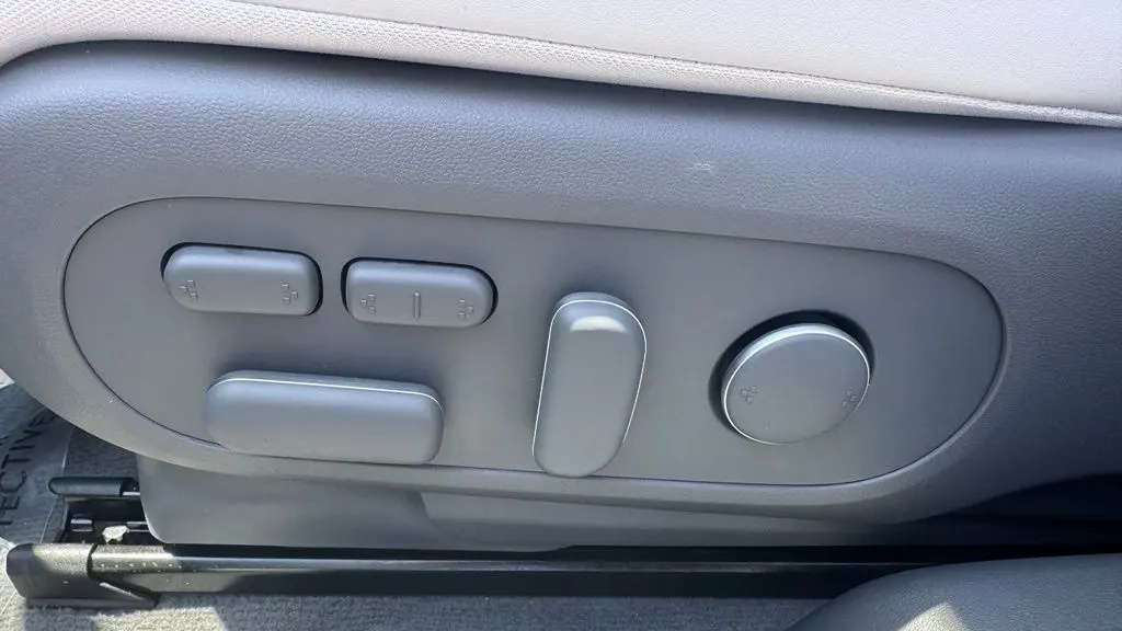2024 Hyundai IONIQ 5 Disney100 Platinum Edition
