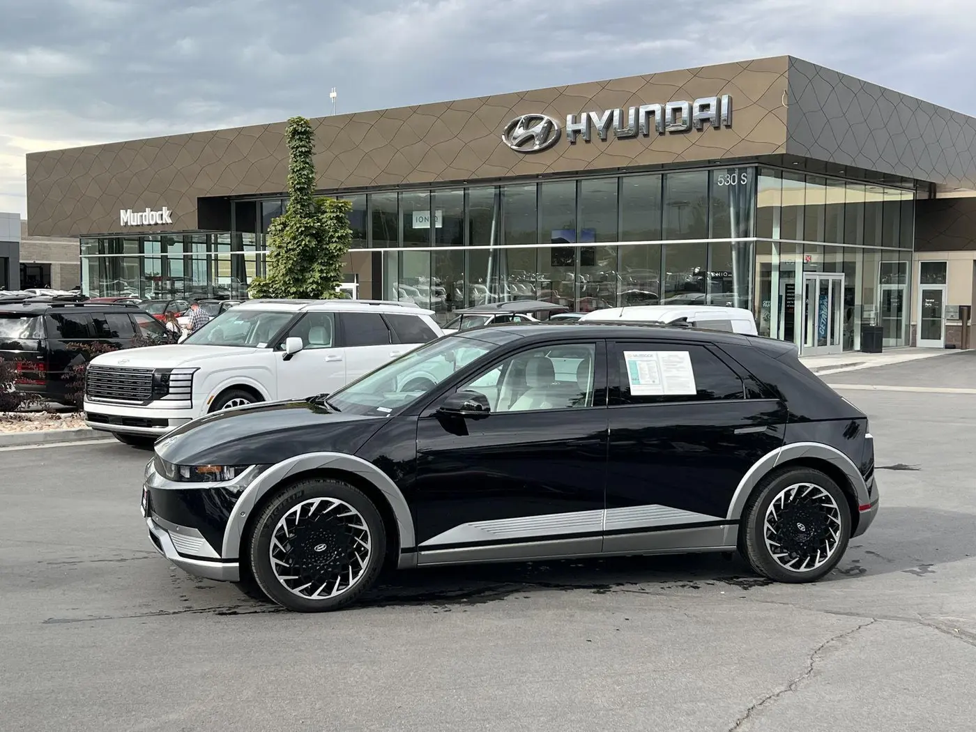 2024 Hyundai Ioniq - $33,359