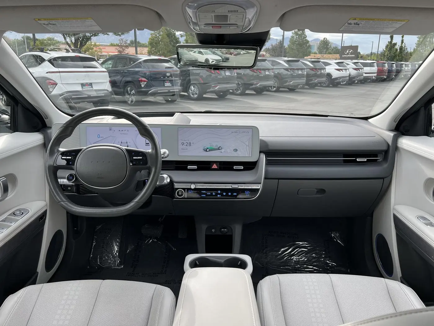 2024 Hyundai Ioniq - $33,359