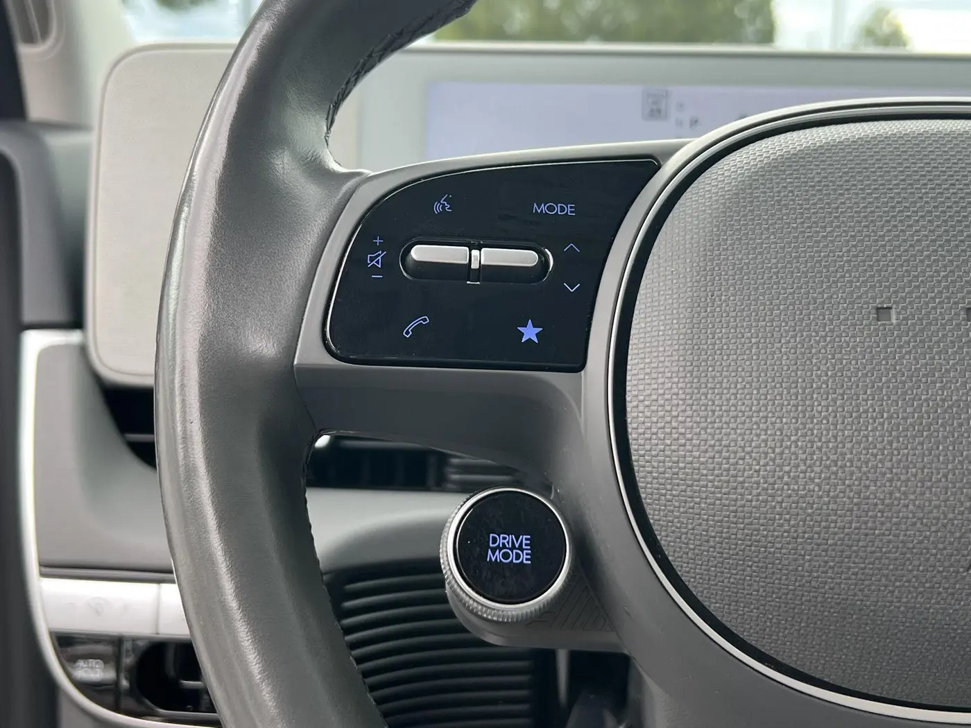 2024 Hyundai Ioniq - $33,359