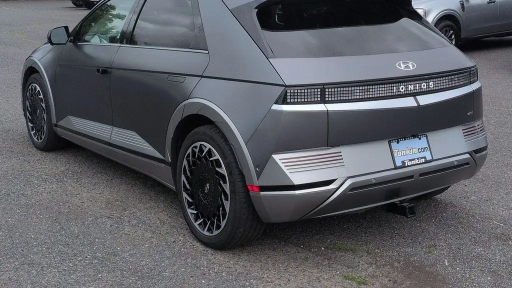 2024 Hyundai IONIQ 5 Disney100 Platinum Edition