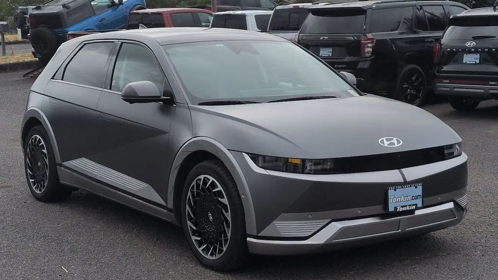 2024 Hyundai IONIQ 5 Disney100 Platinum Edition