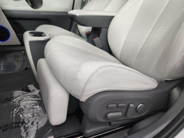 2024 Hyundai Ioniq - $35,101