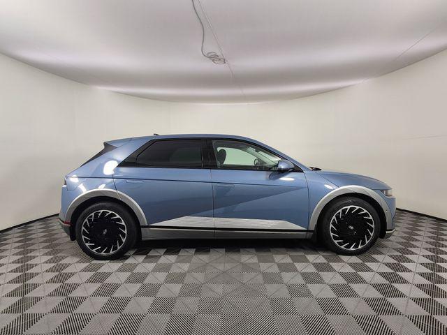 2024 Hyundai Ioniq - $32,145