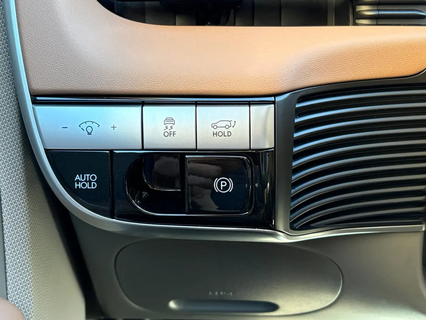 2024 Hyundai Ioniq - $34,500