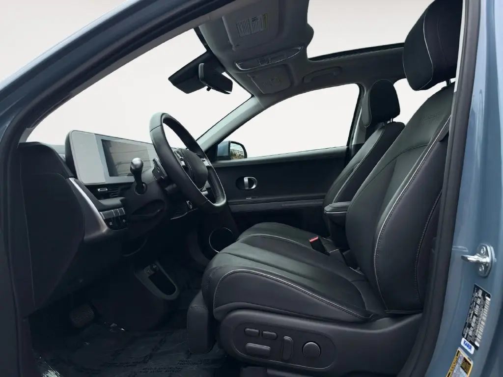 2024 Hyundai Ioniq - $32,987