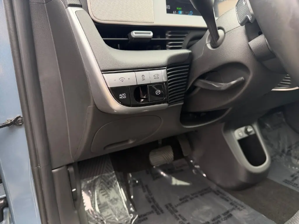 2024 Hyundai Ioniq - $32,987
