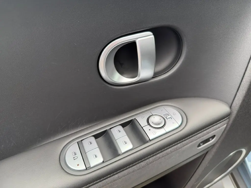 2024 Hyundai Ioniq - $32,987