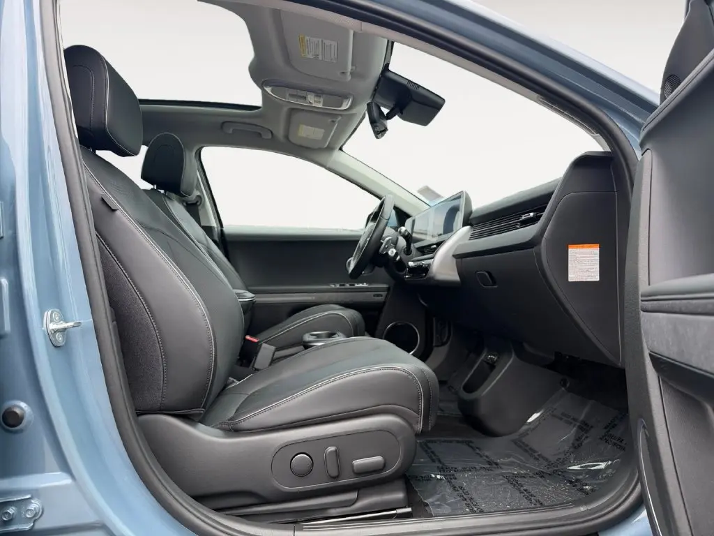 2024 Hyundai Ioniq - $32,987