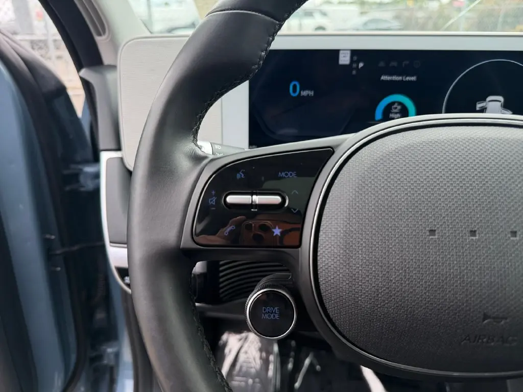 2024 Hyundai Ioniq - $32,987