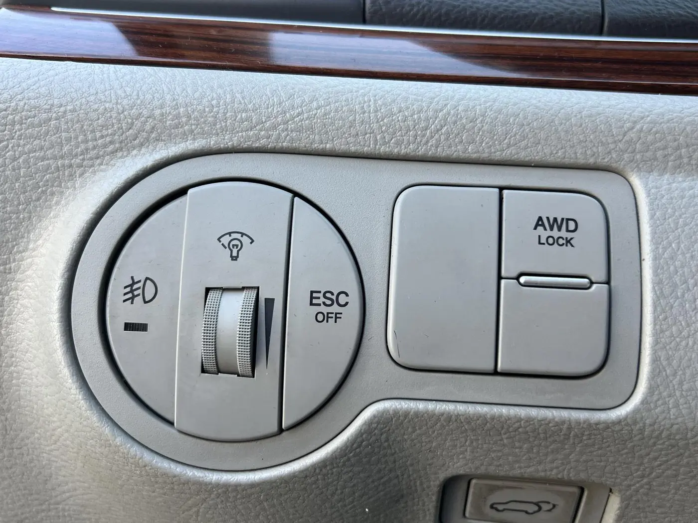 2012 Hyundai Veracruz - $6,599