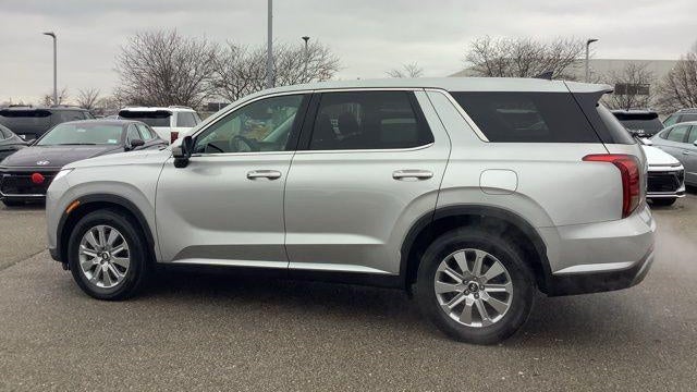 2023 Hyundai PALISADE SE