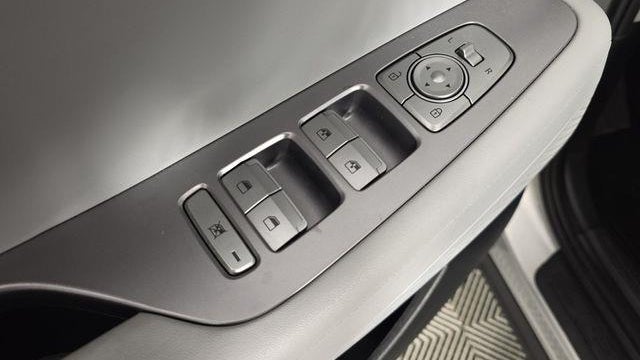 2022 Hyundai PALISADE SE