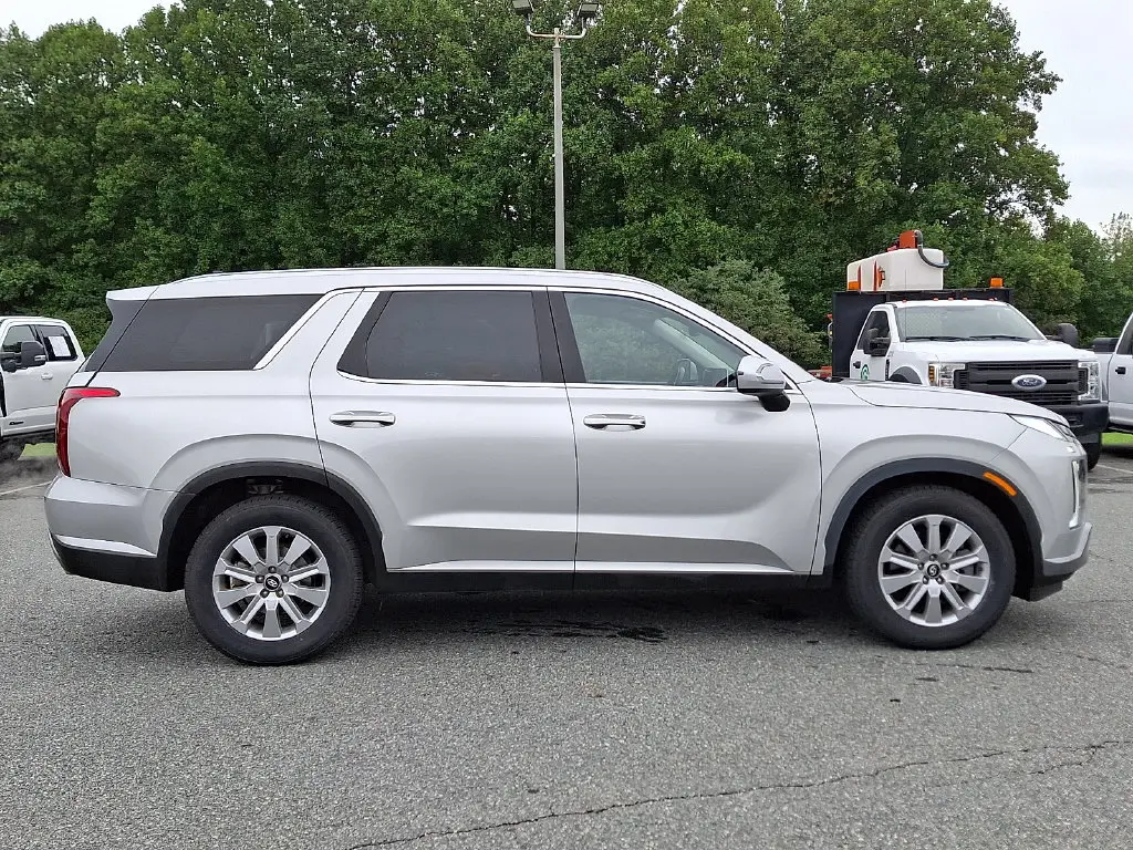 2024 Hyundai Palisade - $25,700
