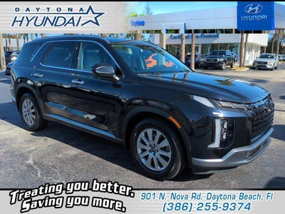 Photo of a 2023 Hyundai Palisade SEL 4DR SUV for sale