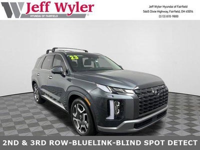 Photo of a 2023 Hyundai Palisade AWD SEL 4DR SUV for sale