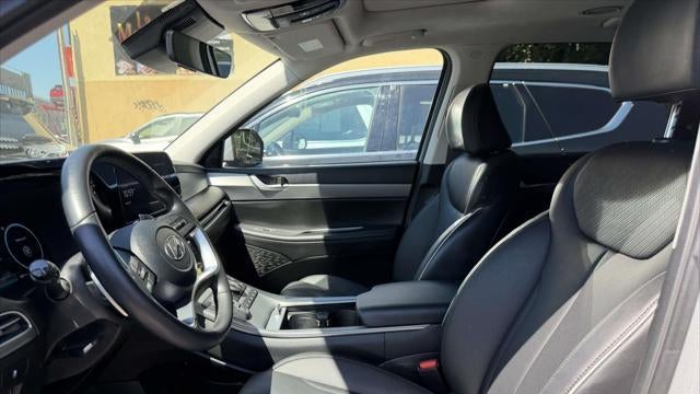 2025 Hyundai PALISADE SEL Premium