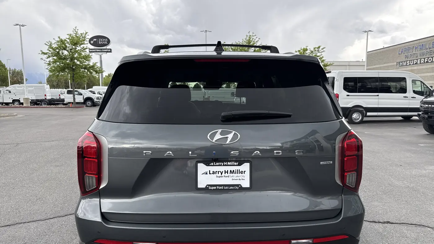 2025 Hyundai PALISADE SEL Premium