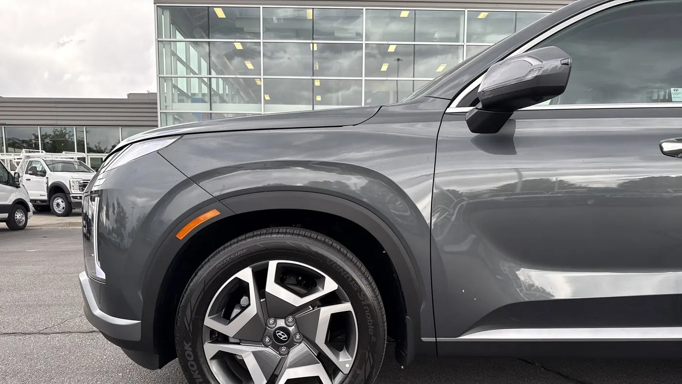 2025 Hyundai PALISADE SEL Premium