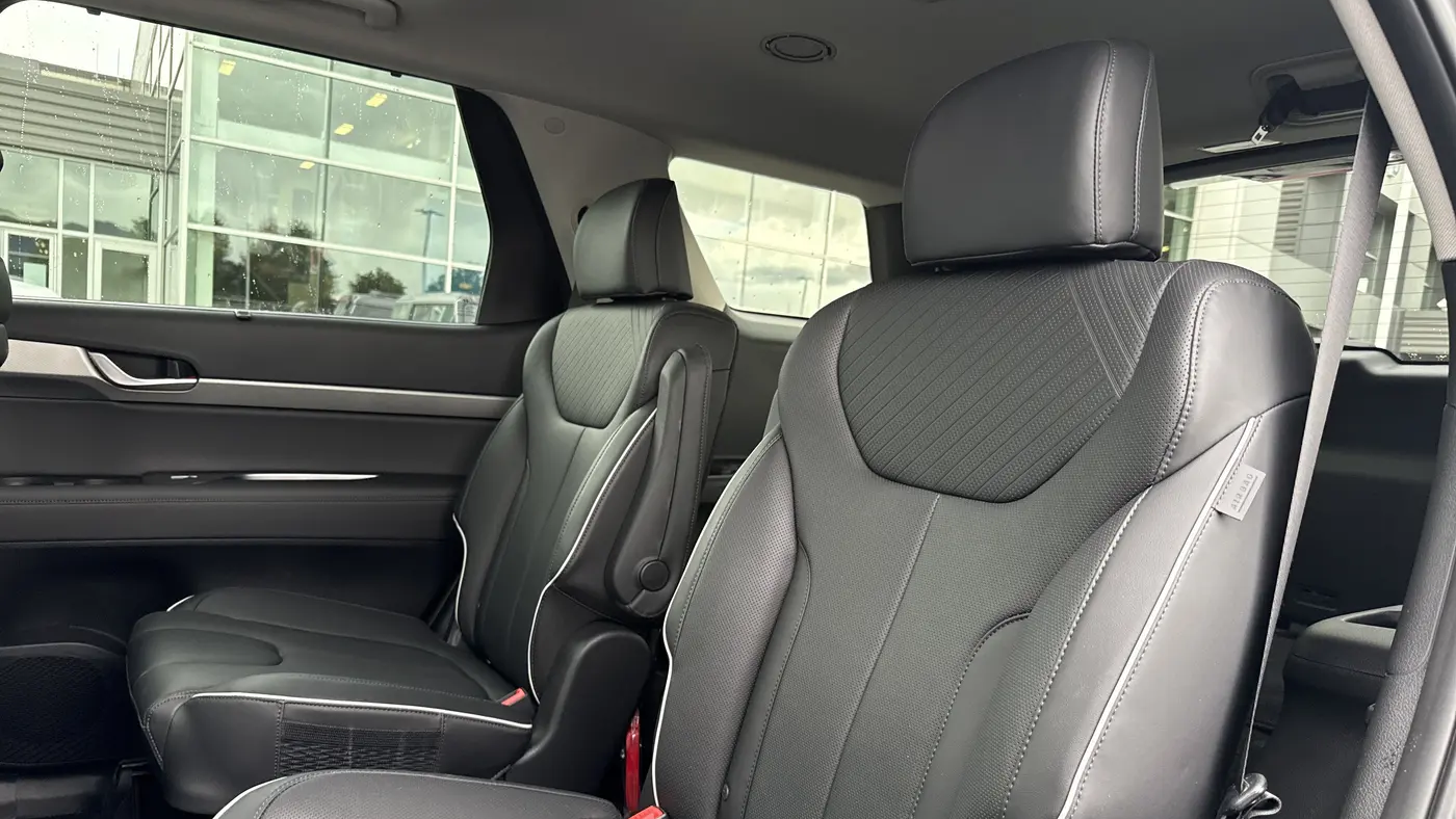 2025 Hyundai PALISADE SEL Premium