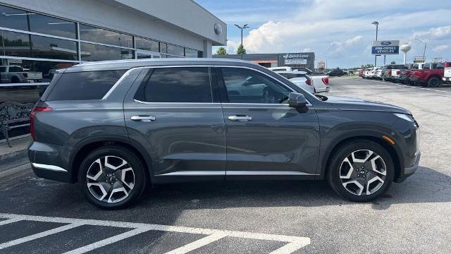 Preowned 2023 Hyundai PALISADE Limited for Sale