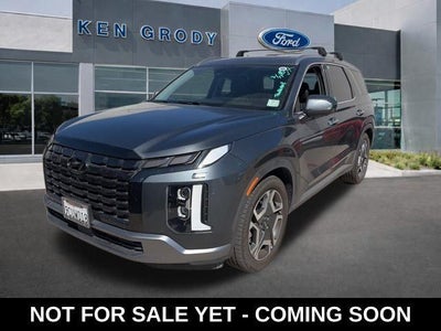 Photo of a 2023 Hyundai Palisade AWD Limited 4DR SUV for sale