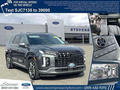 Photo of a 2023 Hyundai Palisade AWD Limited 4DR SUV for sale