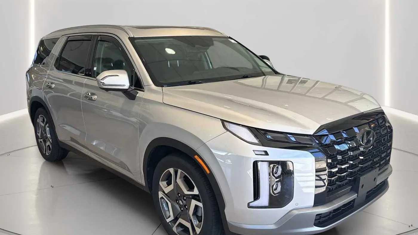 Preowned 2025 Hyundai PALISADE Limited for Sale