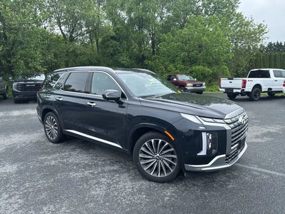 Photo of a 2023 Hyundai Palisade Calligraphy 4DR SUV for sale