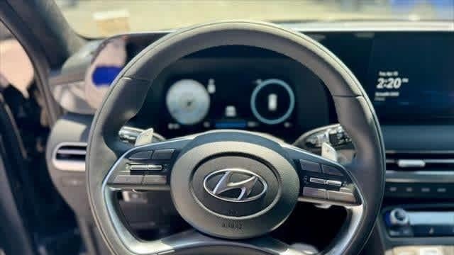 2025 Hyundai PALISADE Calligraphy Night Edition