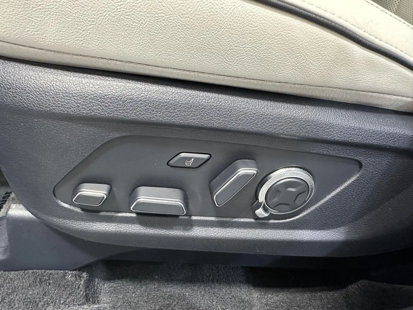 2023 Hyundai Palisade - $34,999