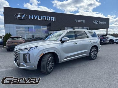 Photo of a 2023 Hyundai Palisade AWD Calligraphy 4DR SUV for sale