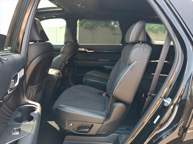 2025 Hyundai Palisade - $40,900