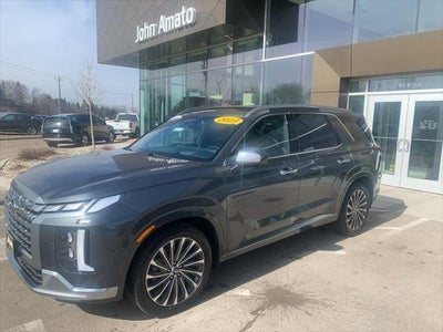 Photo of a 2023 Hyundai Palisade AWD Calligraphy 4DR SUV for sale