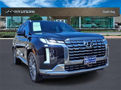 Photo of a 2025 Hyundai Palisade AWD Calligraphy 4DR SUV for sale