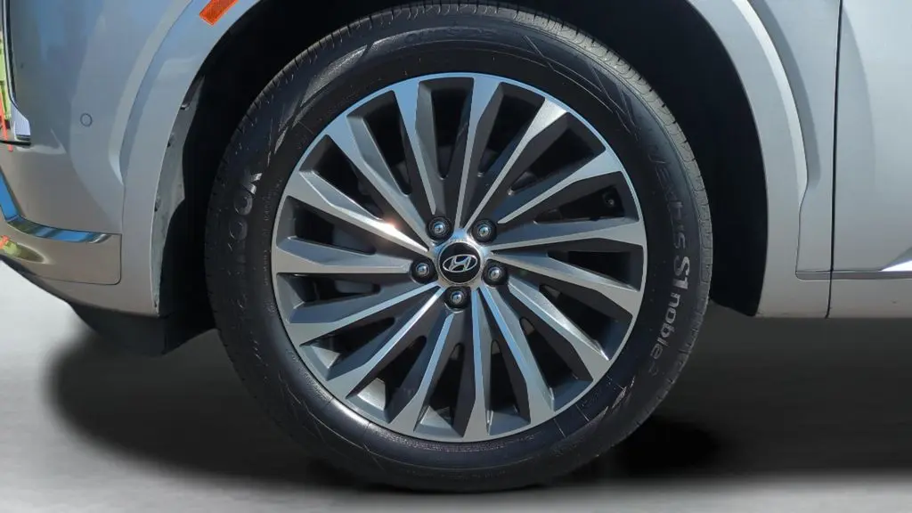 2025 Hyundai Palisade - $37,999