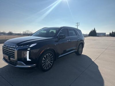 Photo of a 2025 Hyundai Palisade AWD Calligraphy 4DR SUV for sale
