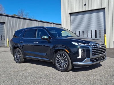 Photo of a 2023 Hyundai Palisade AWD Calligraphy 4DR SUV for sale