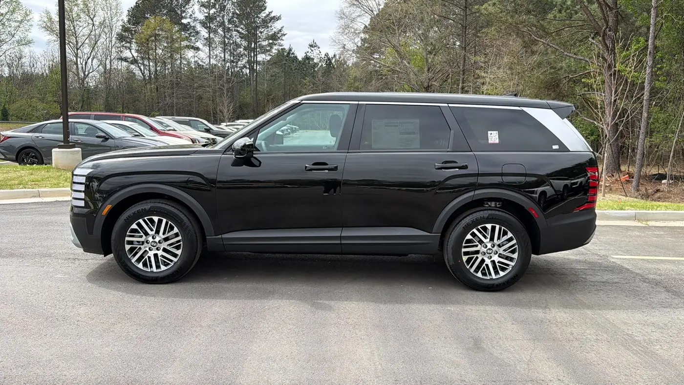 2026 Hyundai PALISADE SE