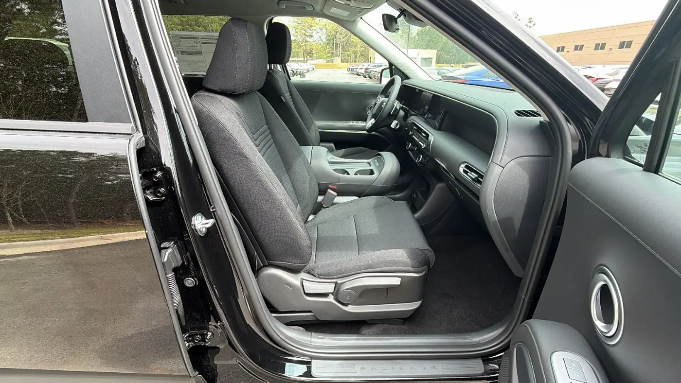 2026 Hyundai PALISADE SE